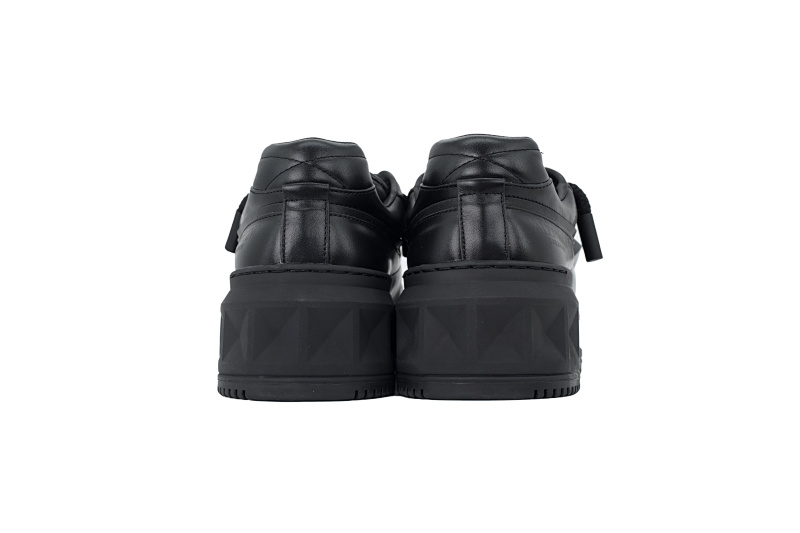 yupoo_312345_f05e1c14.jpg 【CA3ET】KX全黑厚底 华伦天奴 厚底休闲鞋 Valentino 时尚板鞋
