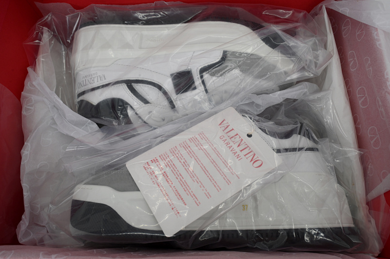 yupoo_312537_0078adea.jpg 【CA3ET】KX灰白厚底 华伦天奴 厚底休闲鞋 Valentino 时尚板鞋
