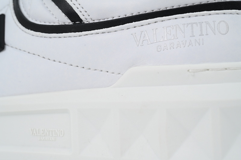 yupoo_312537_80b79d83.jpg 【CA3ET】KX灰白厚底 华伦天奴 厚底休闲鞋 Valentino 时尚板鞋