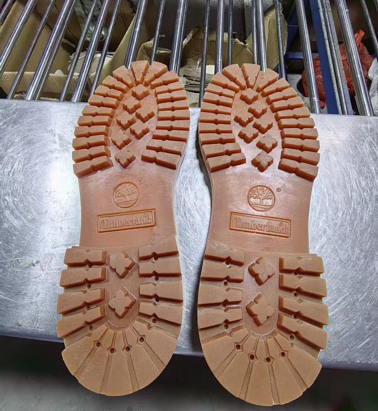 yupoo_312772_254492b2.jpg 【CA9ET】高帮黄色 添柏岚马丁靴及踝靴 Timberland 6-In Ankle Boot