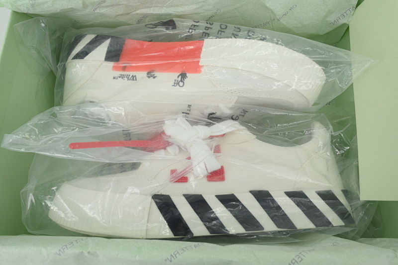 【BP5MI】白红  OFF-WHITE Vulc Low White 低帮时尚板鞋 OMIA085R20D330500129 Off-White Vulc White Red