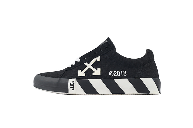 yupoo_313144_2563f786.jpg 【BP5MI】黑色1 OFF-WHITE Vulc Low White 低帮 时尚板鞋 OMIA085E183510011000 Off-White Vulc Low Top 'Black'