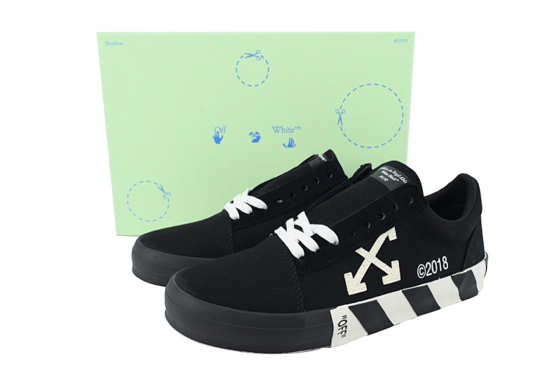 【BP5MI】黑色1 OFF-WHITE Vulc Low White 低帮 时尚板鞋 OMIA085E183510011000 Off-White Vulc Low Top 'Black'