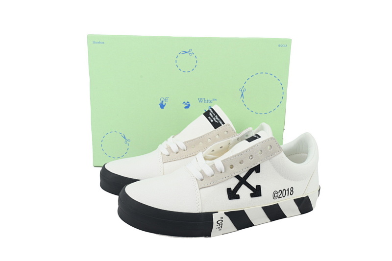 【BP5MI】白色1 OFF-WHITE Vulc Low White 低帮 时尚板鞋 OMIA085E183510010100 Off-White Vulc Low Top 'White'