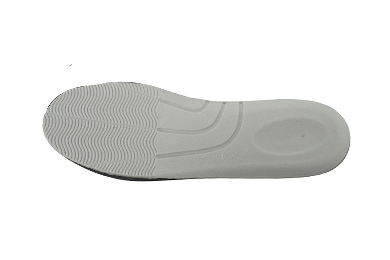 【DH5AP】黑白底 麦昆厚底圆头休闲运动鞋 Alexander McQueen Sneaker Black And White Background