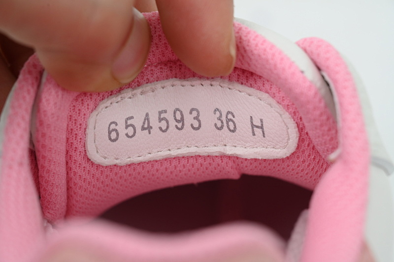 【DH5AP】粉尾 麦昆厚底圆头休闲运动鞋 Alexander McQueen Sneaker Fenwei