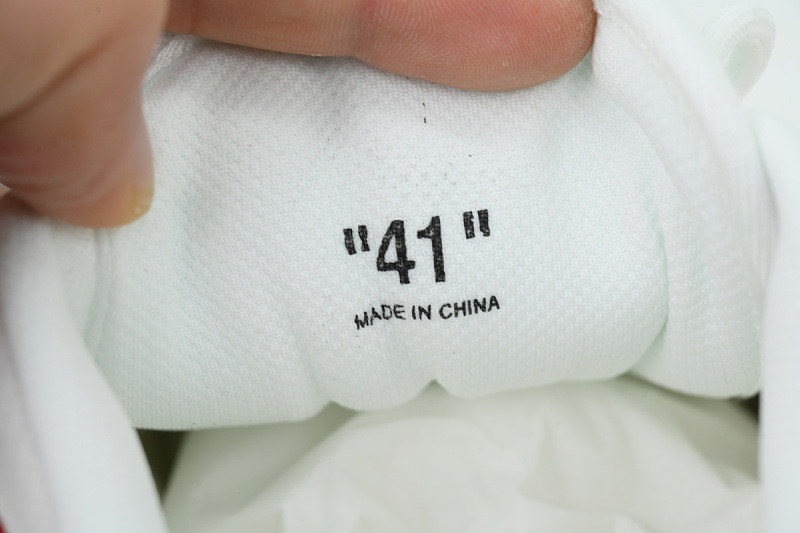 yupoo_313546_f42e37fa.jpg 【CP3MI】白红色 OFF-WHITE ODSY 低帮生活休闲鞋 OMIA190S 23FAB00 10125 WHITE ODSY White Red