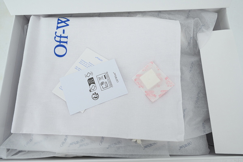 yupoo_313702_8bdee09c.jpg 【CP3MI】白色 OFF-WHITE ODSY低帮生活休闲鞋 OMIA190F 23FAB00 10106 OFF-WHITE ODSY White