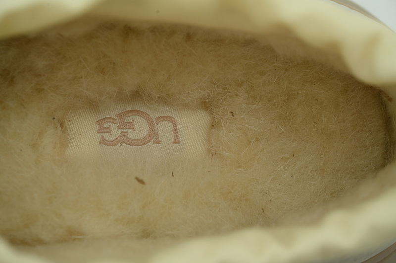 yupoo_314399_7a8efb8a.jpg 【BA9AP】纽姆低邦米色皮 UGG 包头套脚休闲鞋 1144097 UGG toe cover casual shoes beige