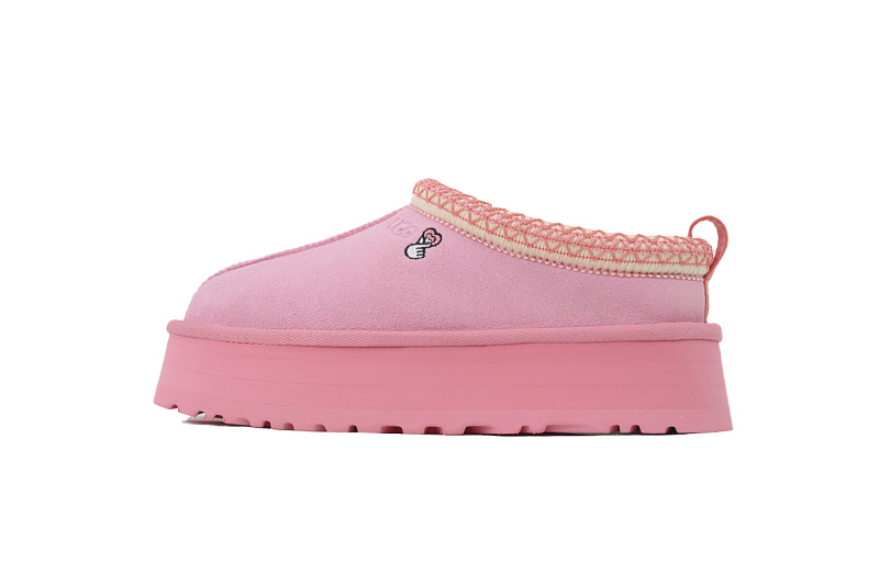 yupoo_314762_345bc971.jpg 【BA0AP】塔茨/民族风粉色 UGG 包头增高保暖厚底鞋 1172130 UGG Wmns Tazz Slipper 'Love '25 Pack - Tropical Pink