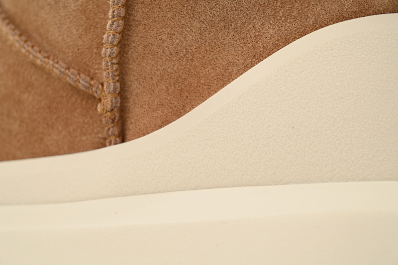 【CA7AP】王二代中筒栗色  UGG 时尚舒适雪地靴 Wang's Second Generation Chestnut Color