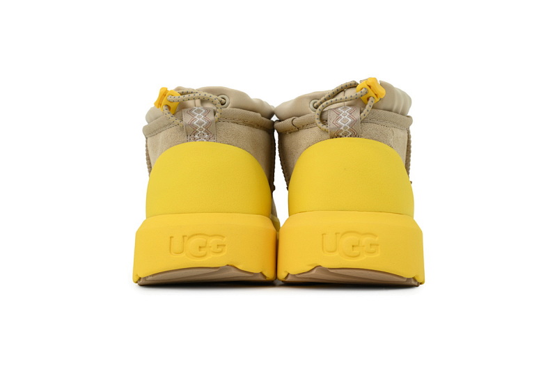 【CA7AP】王二代中筒黄色 UGG 时尚舒适雪地靴 Wang And generation middle tube yellow