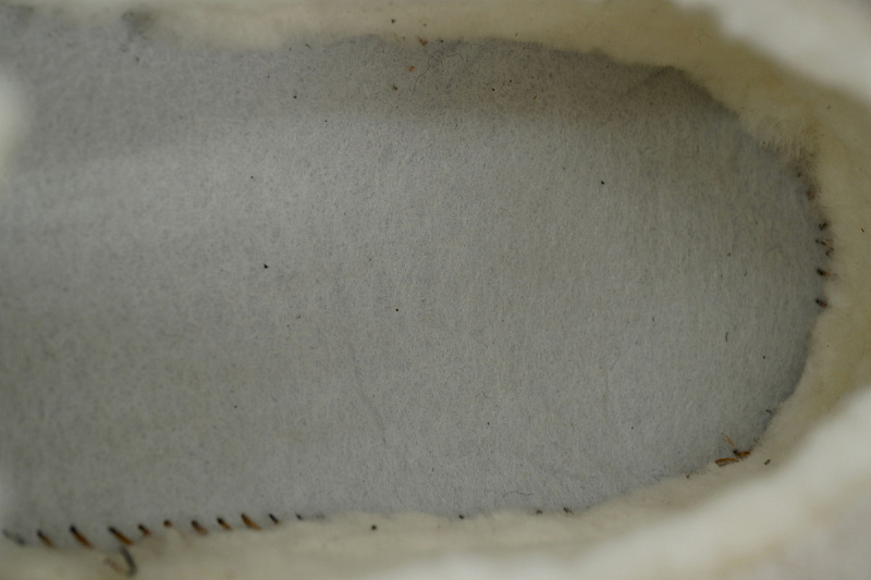 【CA7AP】王二代面包鞋黑色 UGG 时尚舒适雪地靴 Wang Er Dai Bread Shoes Black