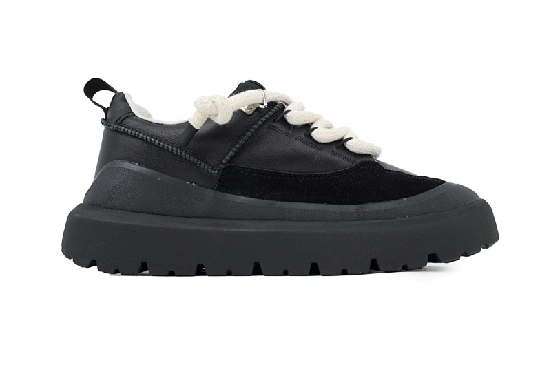 【CA7AP】王二代面包鞋黑色 UGG 时尚舒适雪地靴 Wang Er Dai Bread Shoes Black