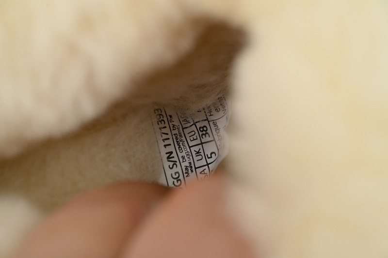 【BA9AP】塔茨勒沙色 UGG 时尚及踝雪地靴 Tatzler Sand