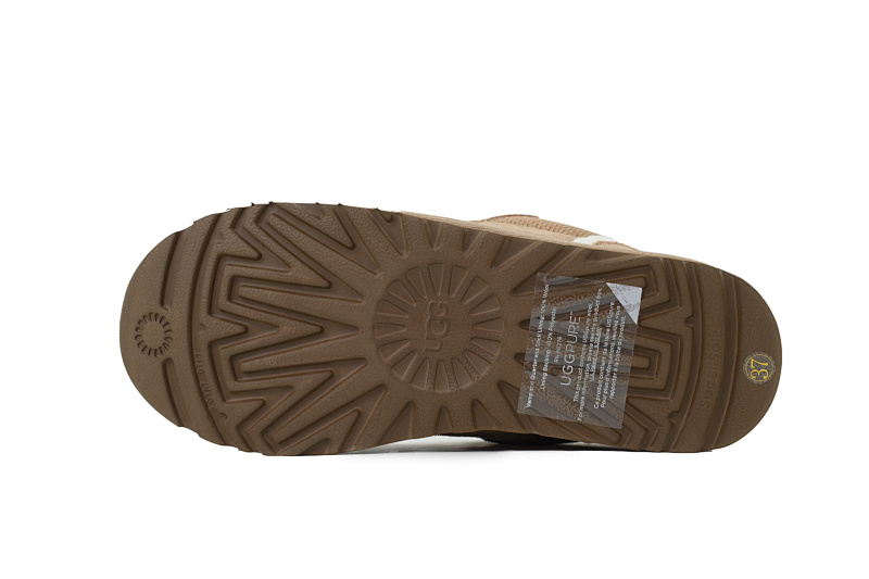 【CA6AP】ugg面包鞋栗色 UGG 简约舒适低帮板鞋 UGG  Chestnut Colored Bread Shoes