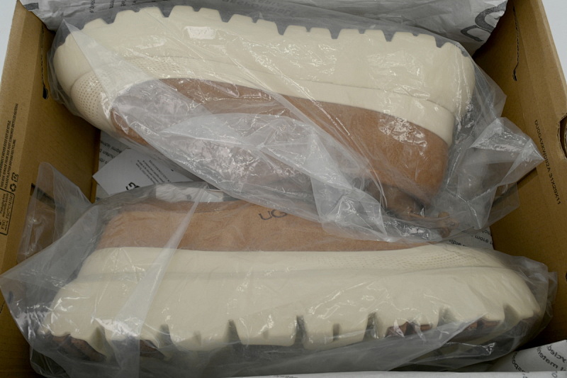yupoo_315481_92e9d4c5.jpg 【BA4AP】纽姆低帮棕米色 UGG 包头套脚休闲鞋 1144096 UGG Brown beige color