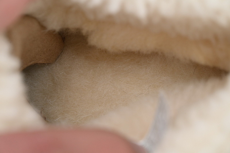 【BA2AP】单扣中筒栗色 UGG 圆头短筒雪地靴 1144041 UGG Classic Ultra Mini Brown