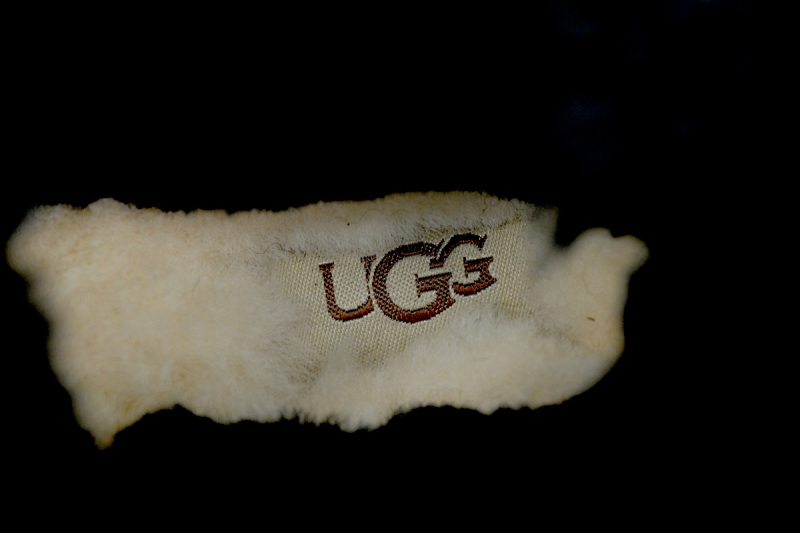 【BA2AP】毛毛虫厚底黑色 UGG 保暖及踝雪地靴 1146390 UGG Tazzlita Black