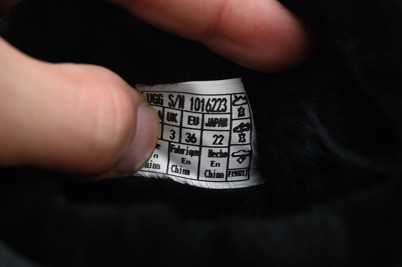 【BA9AP】高筒short黑色 UGG 保暖高筒雪地靴 1016223 UGG Classic Short Black