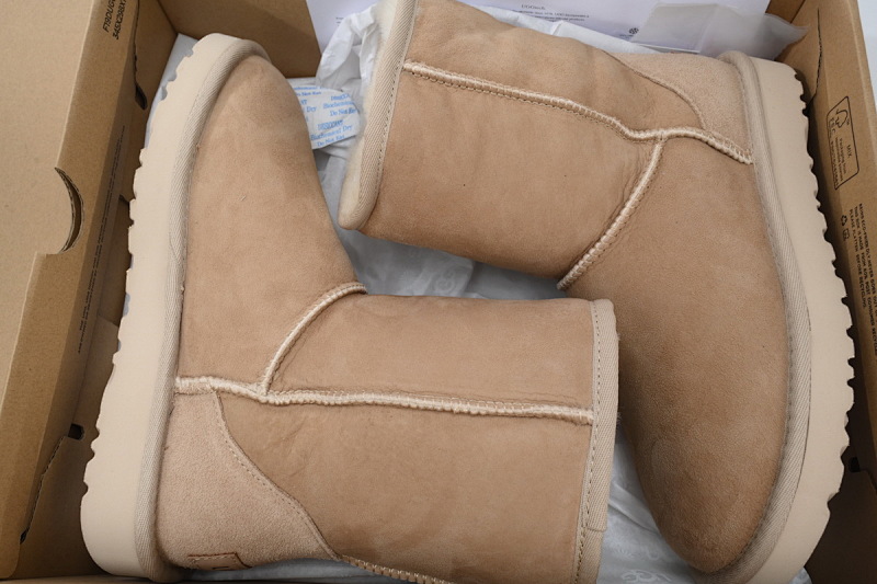 【BA9AP】高筒short沙色 UGG 保暖高筒雪地靴 1016223 UGG Classic Short Khaki