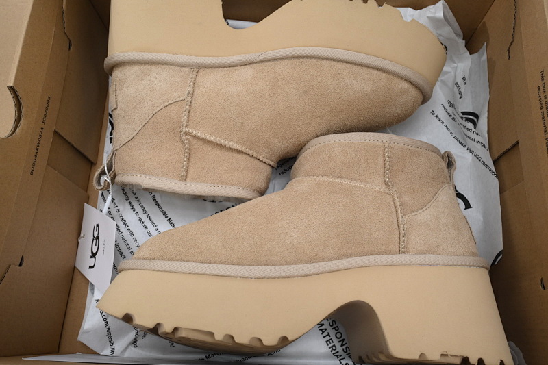 【BA9AP】渔人靴低筒沙色 UGG 保暖厚底雪地靴 1158311 UGG Khaki
