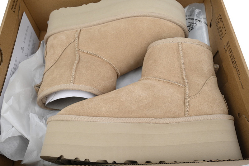 【BA8AP】厚底中筒沙色 UGG 加绒保暖雪地靴 1134991 UGG Khaki