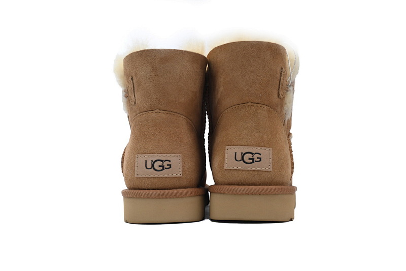 【BA7AP】木扣中筒栗色 UGG 加绒保暖雪地靴 1016422 UGG Bailey Mini Bailey Button lI Boot Brown