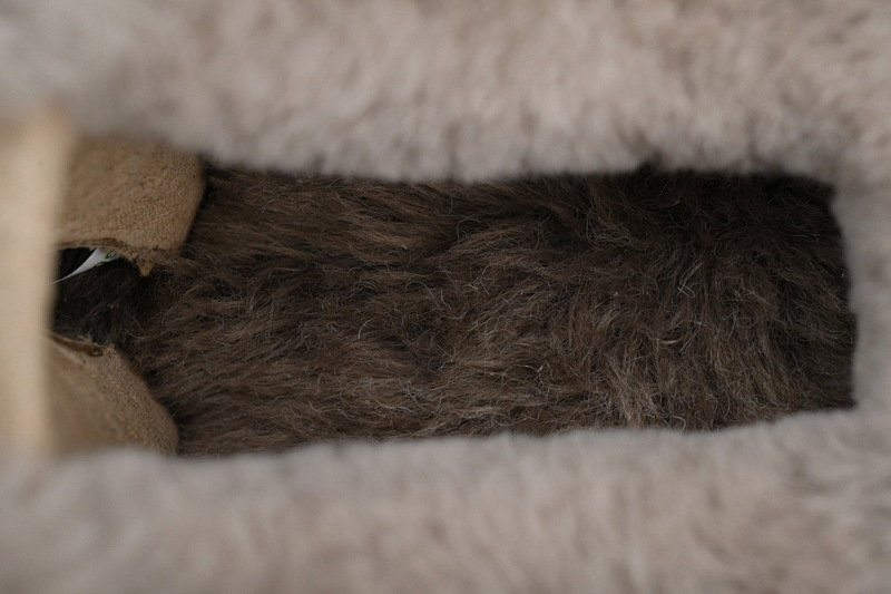 【BA7AP】渔人坡跟拖鞋棕色 UGG 休闲保暖包头拖鞋 1162510 UGG Brown