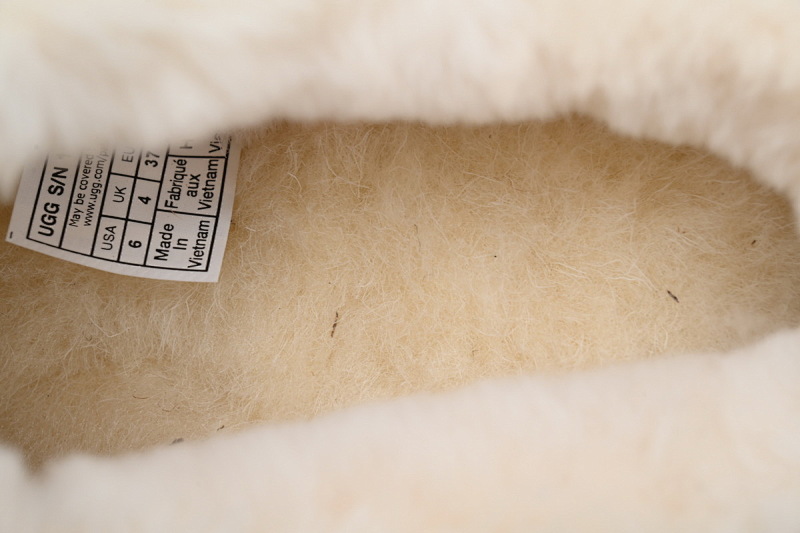 【BA7AP】渔人坡跟拖鞋沙色 UGG 休闲保暖包头拖鞋 1162510 UGG Khaki