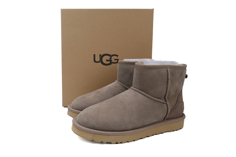 【BA6AP】中筒mini棕色 UGG 休闲保暖雪地靴 1016222 UGG Classic Mini Brown