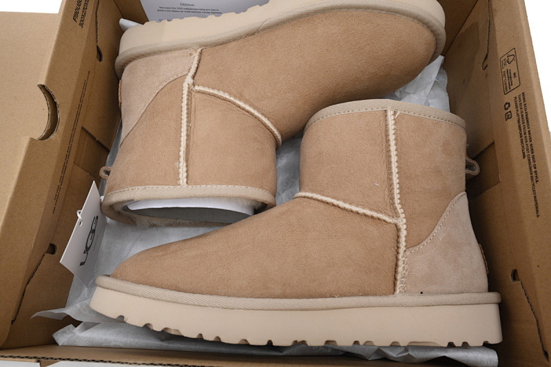 【BA6AP】中筒mini沙色 UGG 休闲保暖雪地靴 1016222 UGG Classic Mini Khaki