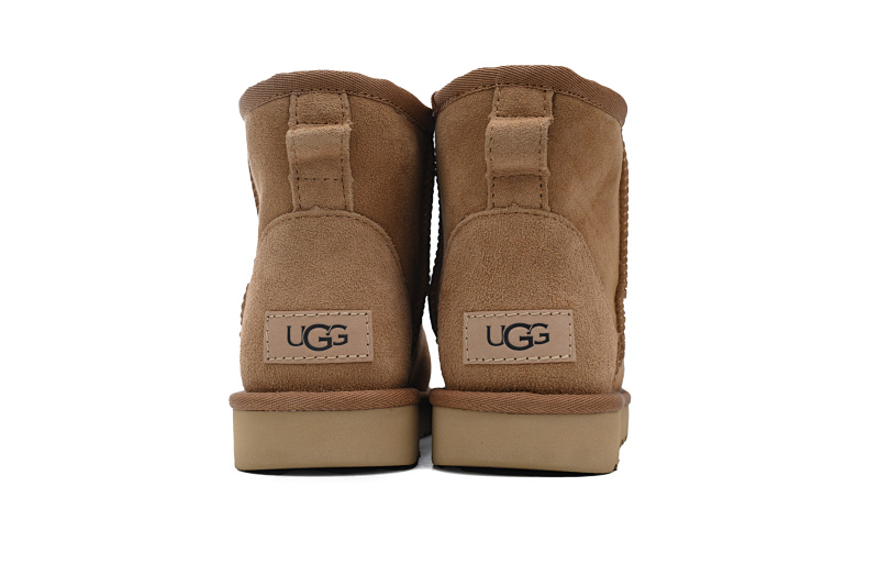 【BA6AP】中筒mini栗色 UGG 休闲保暖雪地靴 1016222 UGG Classic Mini Brown