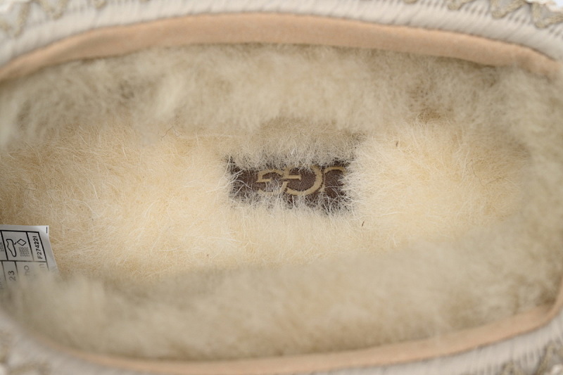 【BA6AP】塔茨厚底沙色 UGG 包头增高保暖厚底鞋 1122553 UGG Tazz Khaki
