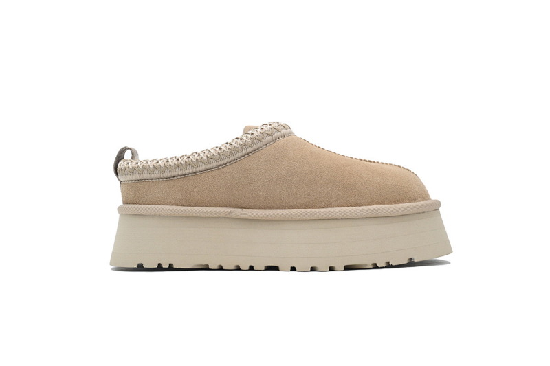 【BA6AP】塔茨厚底沙色 UGG 包头增高保暖厚底鞋 1122553 UGG Tazz Khaki