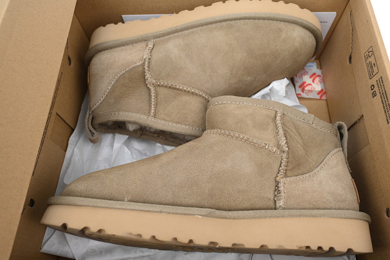 【BA5AP】低筒mini沙色 UGG 包头及踝雪地靴 1116109 UGG Classic Ultra Mini Khaki