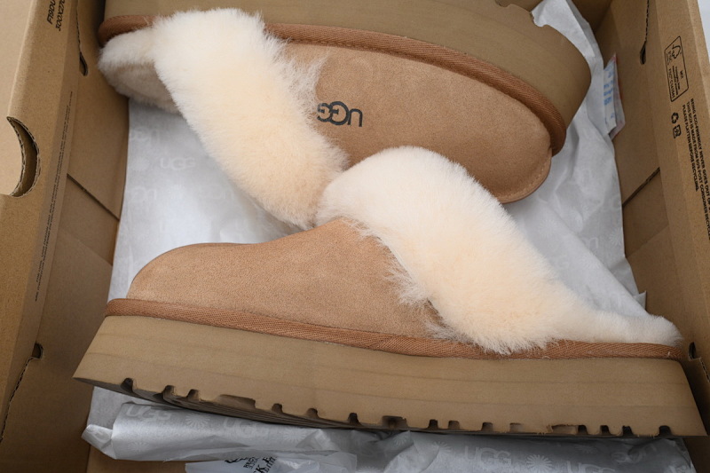 【BA5AP】厚底托栗色 UGG 舒适保暖包头拖鞋 1122550 UGG Disquette Brown