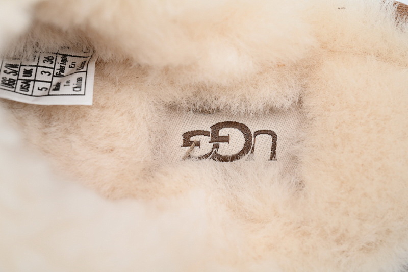 【BA5AP】厚底托栗色 UGG 舒适保暖包头拖鞋 1122550 UGG Disquette Brown