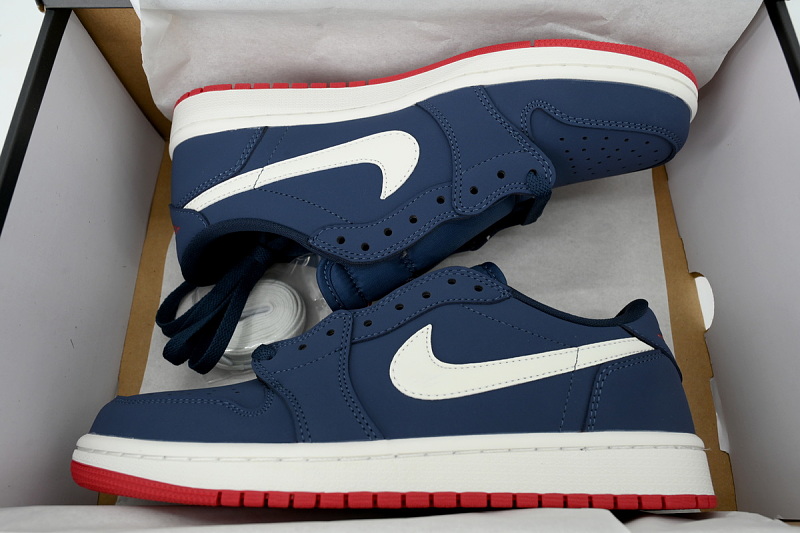 【AA1TA】蓝白红 乔丹1代低帮 IX8478-410 Air Jordan 1 Low OG 'Howard University'