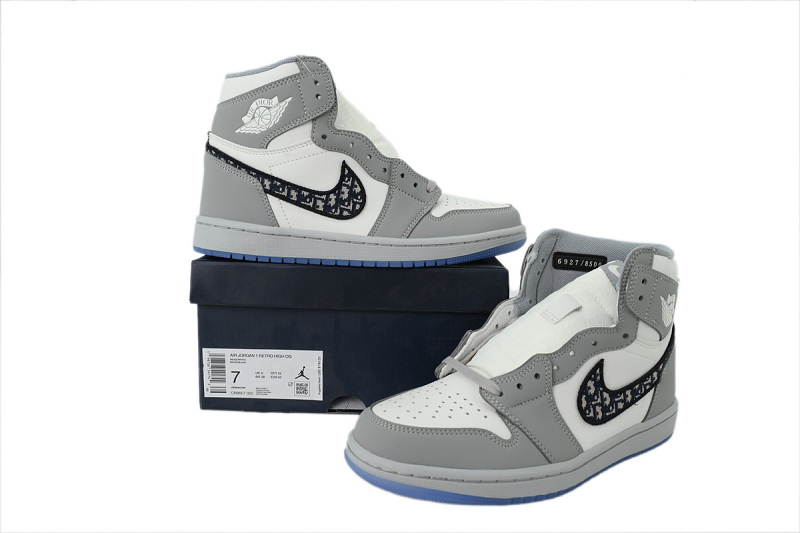 【AA1TA】迪奥 乔丹1代高帮 CN8607-002 Dior x Air Jordan 1 High
