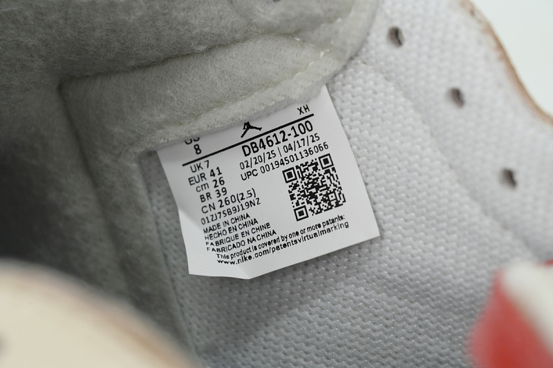 【AA1TA】米橙 乔丹1代高帮 DB4612-100 Wmns Air Jordan 1 Retro High OG 'Rare Air - Sail Cinnabar'