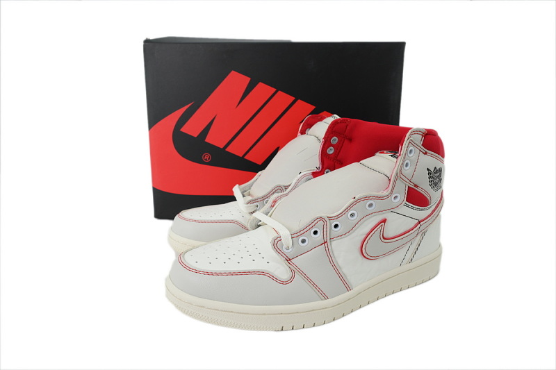 【AA1TA】兔八哥 乔丹1代高帮 555088-106 Air Jordan 1 Retro High OG 'Phantom'