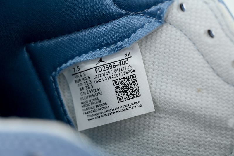 【AA1TA】蓝白 乔丹1代高帮 FD2596-400 Wmns Air Jordan 1 Retro High OG 'First in Flight'