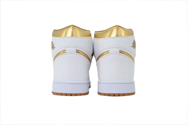 【AA1TA】白黄 乔丹1代高帮 FD2596-107 Wmns Air Jordan 1 Retro High OG 'Metallic Gold'