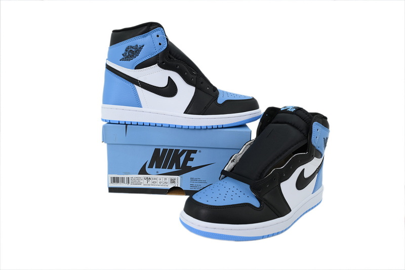 【AA1TA】北卡蓝 乔丹1代高帮 DZ5485-400 Air Jordan 1 Retro High OG 'UNC Toe'