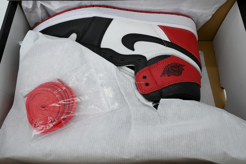 【AA1TA】黑脚趾 乔丹1代高帮 555088-125 Air Jordan 1 Retro High OG 'Black Toe' 2016