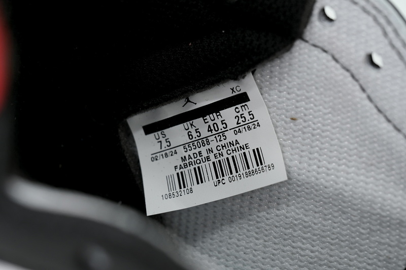 【AA1TA】黑脚趾 乔丹1代高帮 555088-125 Air Jordan 1 Retro High OG 'Black Toe' 2016