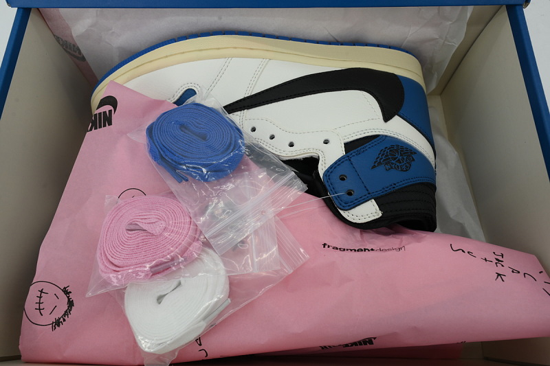 【AA1TA】闪电蓝倒钩 乔丹1代高帮 DH3227-105 Fragment Design x Travis Scott x Air Jordan 1 Retro High