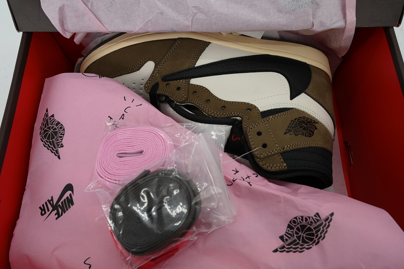 【AA1TA】深棕倒钩 乔丹1代高帮 CD4487-100 Travis Scott x Air Jordan 1 Retro High OG 'Mocha'