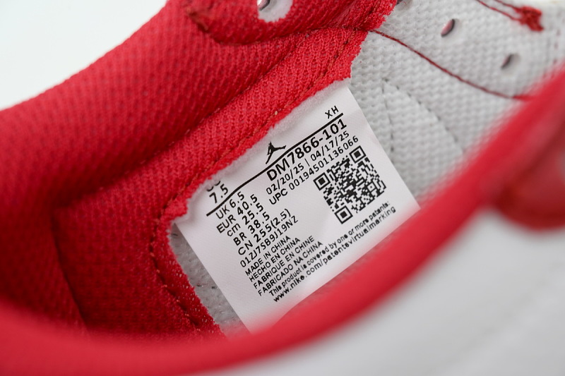 【AA1TA】芝加哥 乔丹1代低帮 DM7866-101 Travis Scott x Air Jordan 1 Low OG 'Chicago'